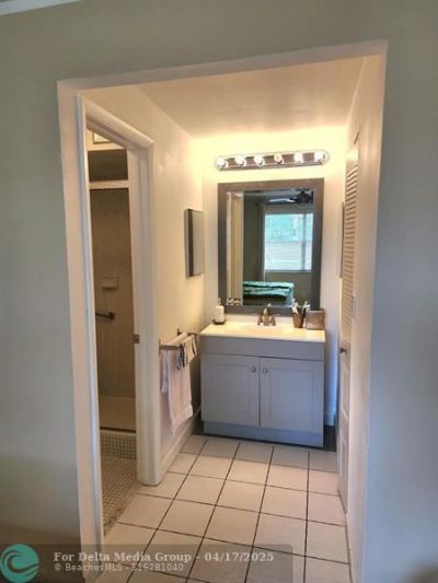 9521 Sunrise Lakes Boulevard, Unit 103, Sunrise, FL 33322 Photo