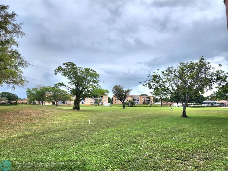 9521 Sunrise Lakes Boulevard, Unit 103, Sunrise, FL 33322 Photo