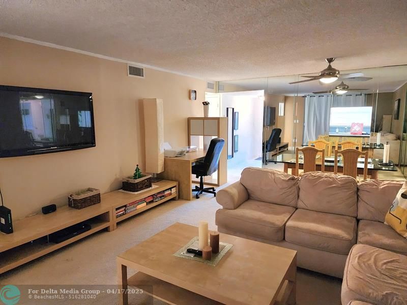 9521 Sunrise Lakes Boulevard, Unit 103, Sunrise, FL 33322 Photo