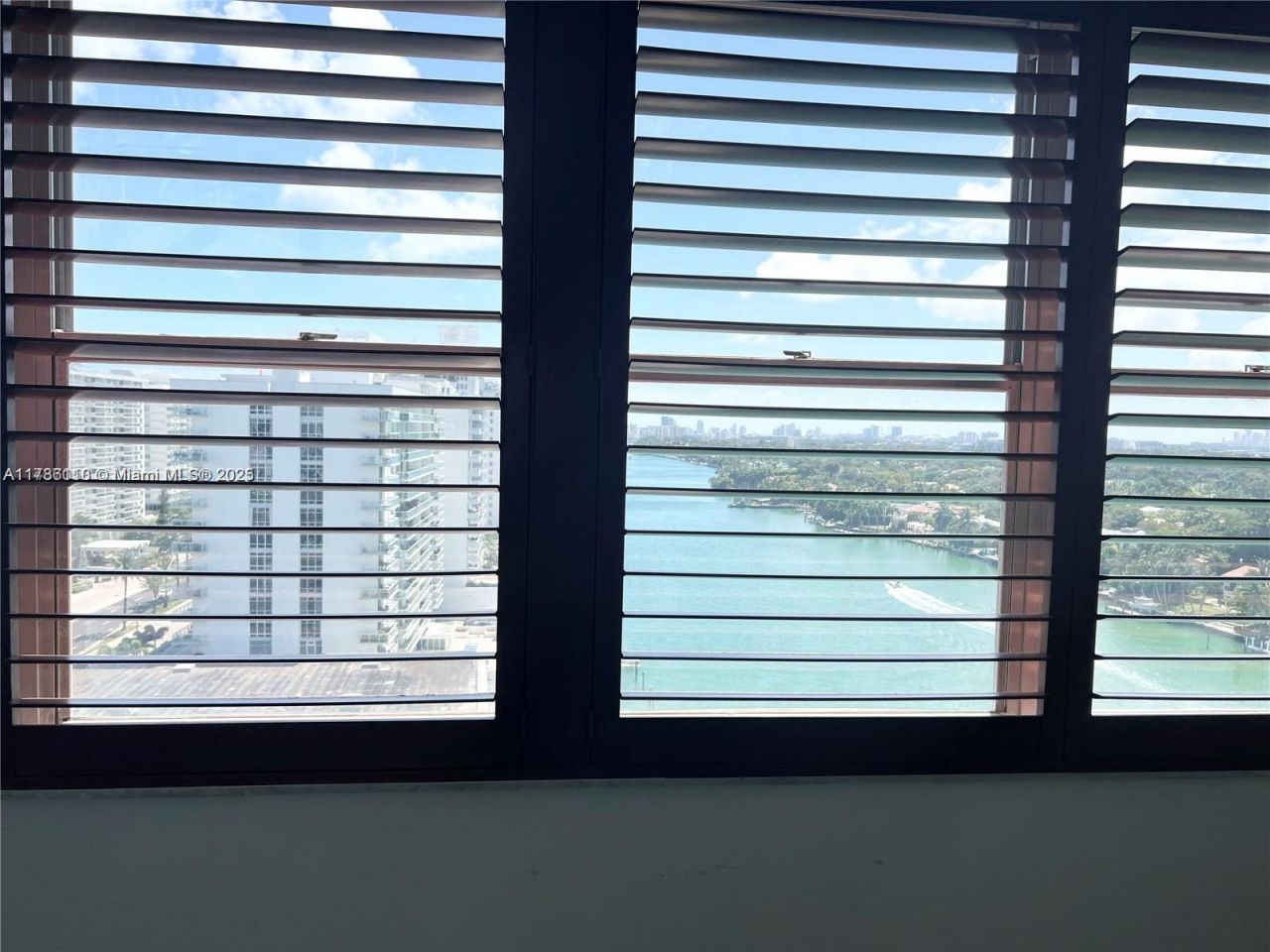 5838 Collins Ave, Unit 14F, Miami Beach, FL 33140 Photo