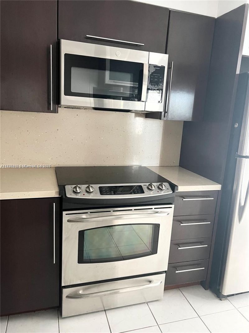 5838 Collins Ave, Unit 14F, Miami Beach, FL 33140 Photo