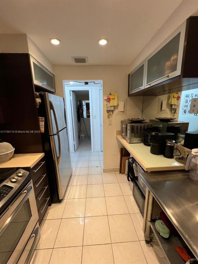 5838 Collins Ave, Unit 14F, Miami Beach, FL 33140 Photo