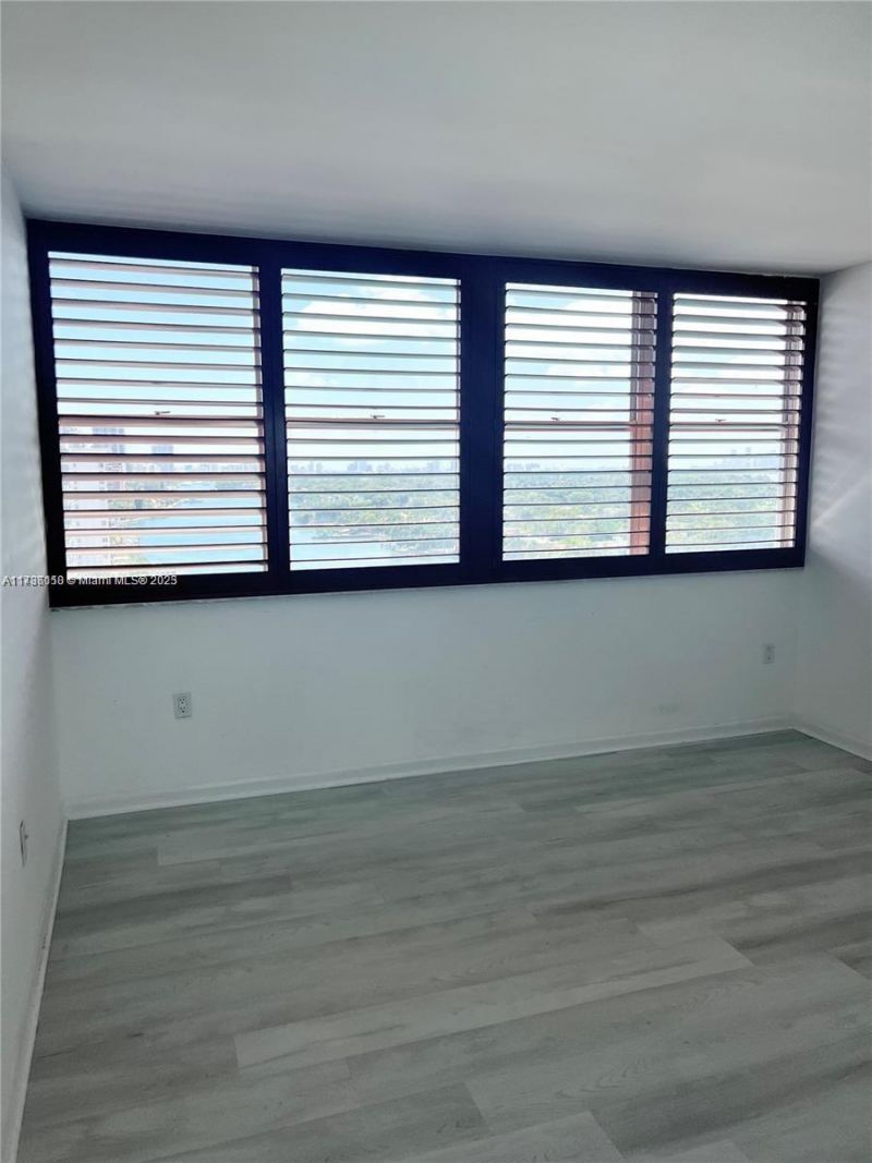 5838 Collins Ave, Unit 14F, Miami Beach, FL 33140 Photo