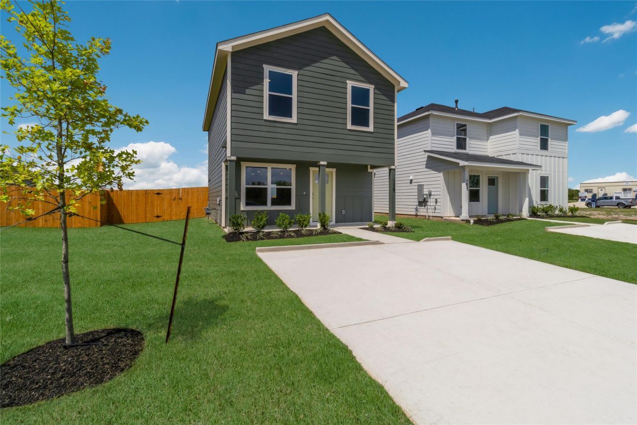 175 Safflower Dr, Uhland, TX 78640 Main Photo