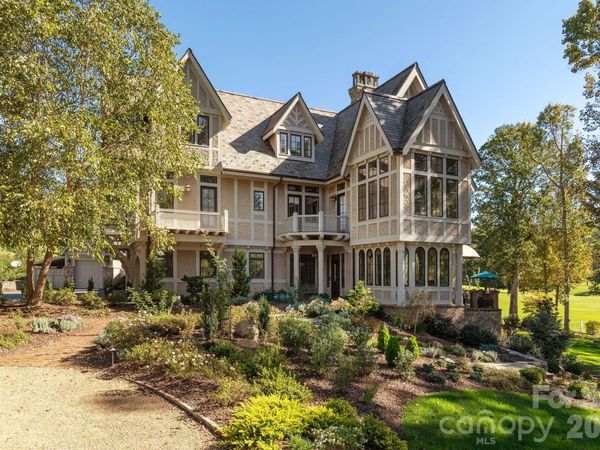 8 Fairway Place, Asheville, NC 28803