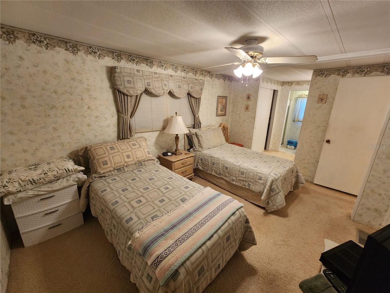 5408 Chateau Lane, Bradenton, FL 34207 Photo