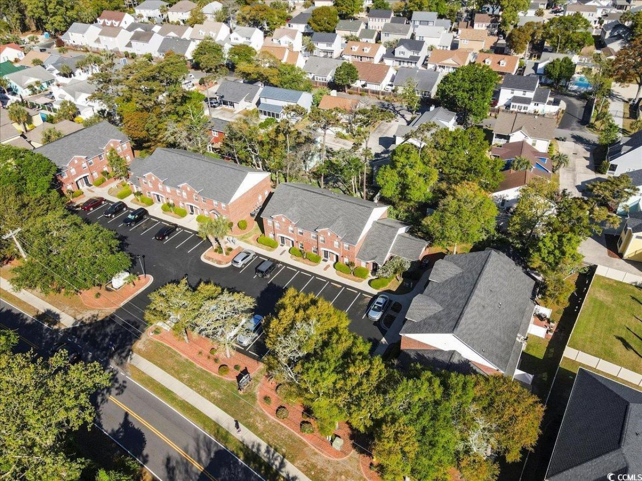 914 Hillside Dr. S Photo 34