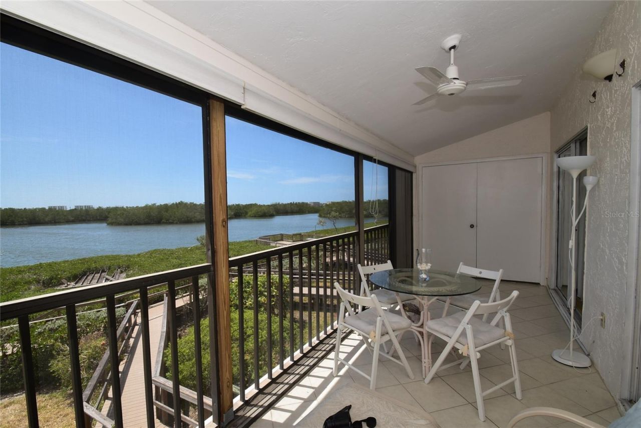 1512 Pelican Point Drive, Unit BA264, Sarasota, FL 34231 Photo