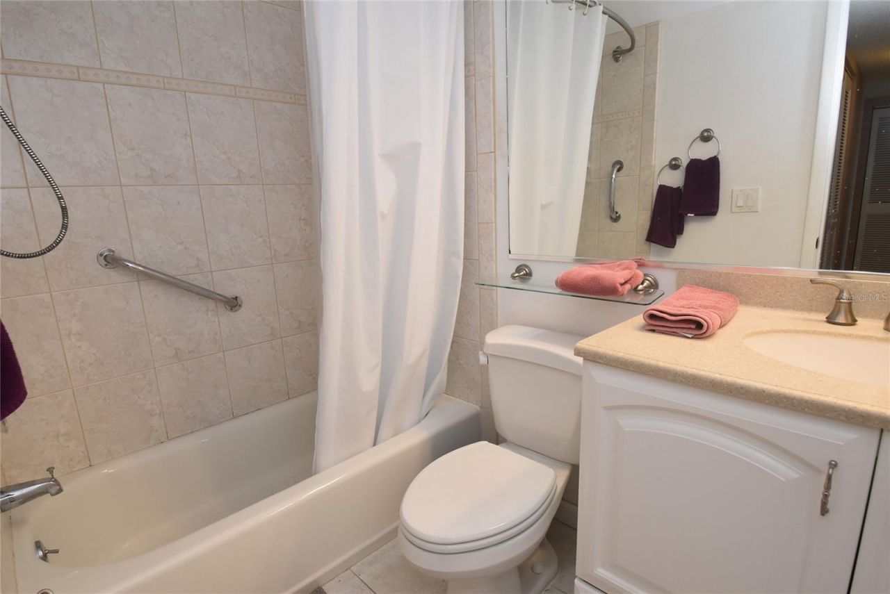 1512 Pelican Point Drive, Unit BA264, Sarasota, FL 34231 Photo