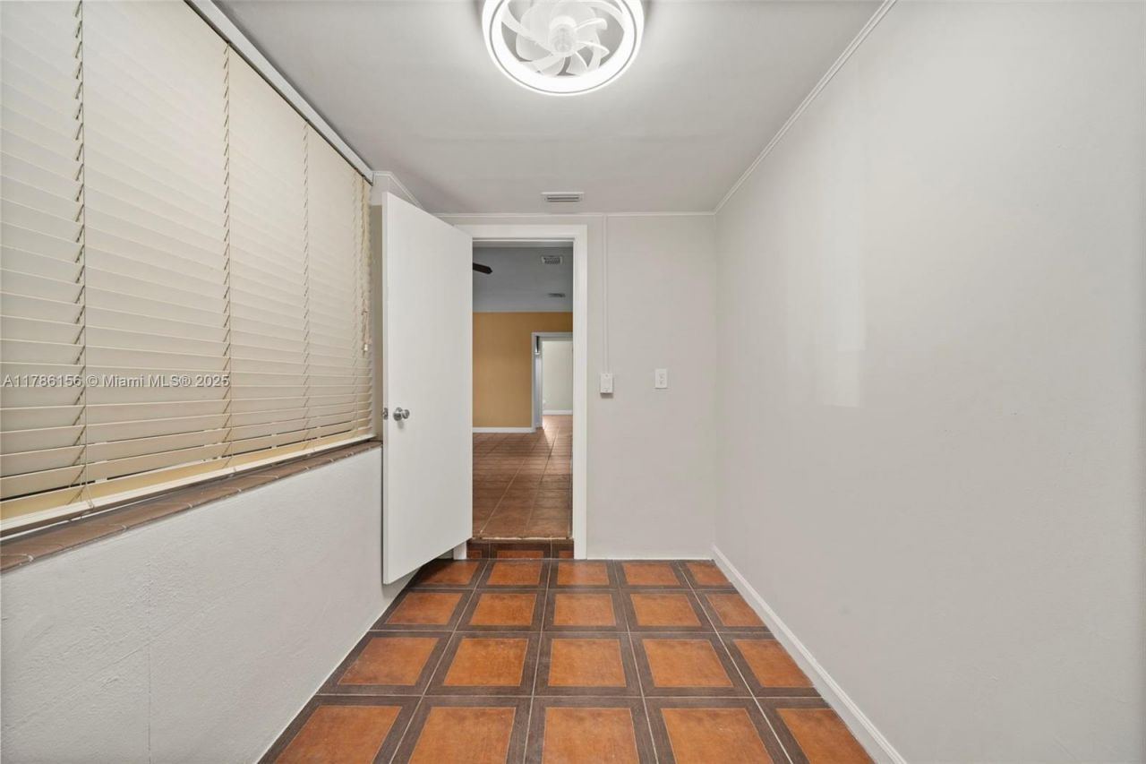 6150 SW 15th St, West Miami, FL 33144 Photo