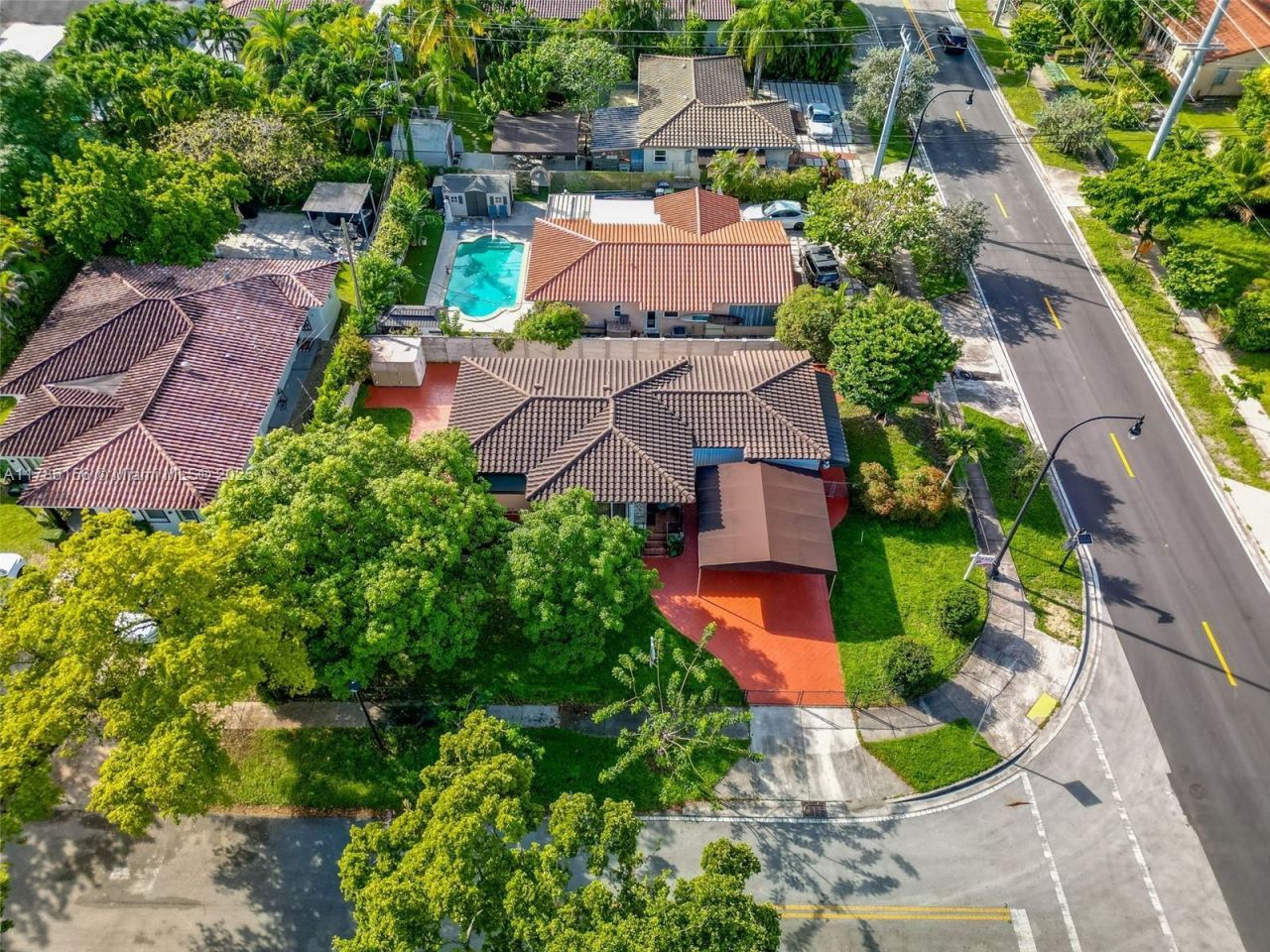 6150 SW 15th St, West Miami, FL 33144 Photo