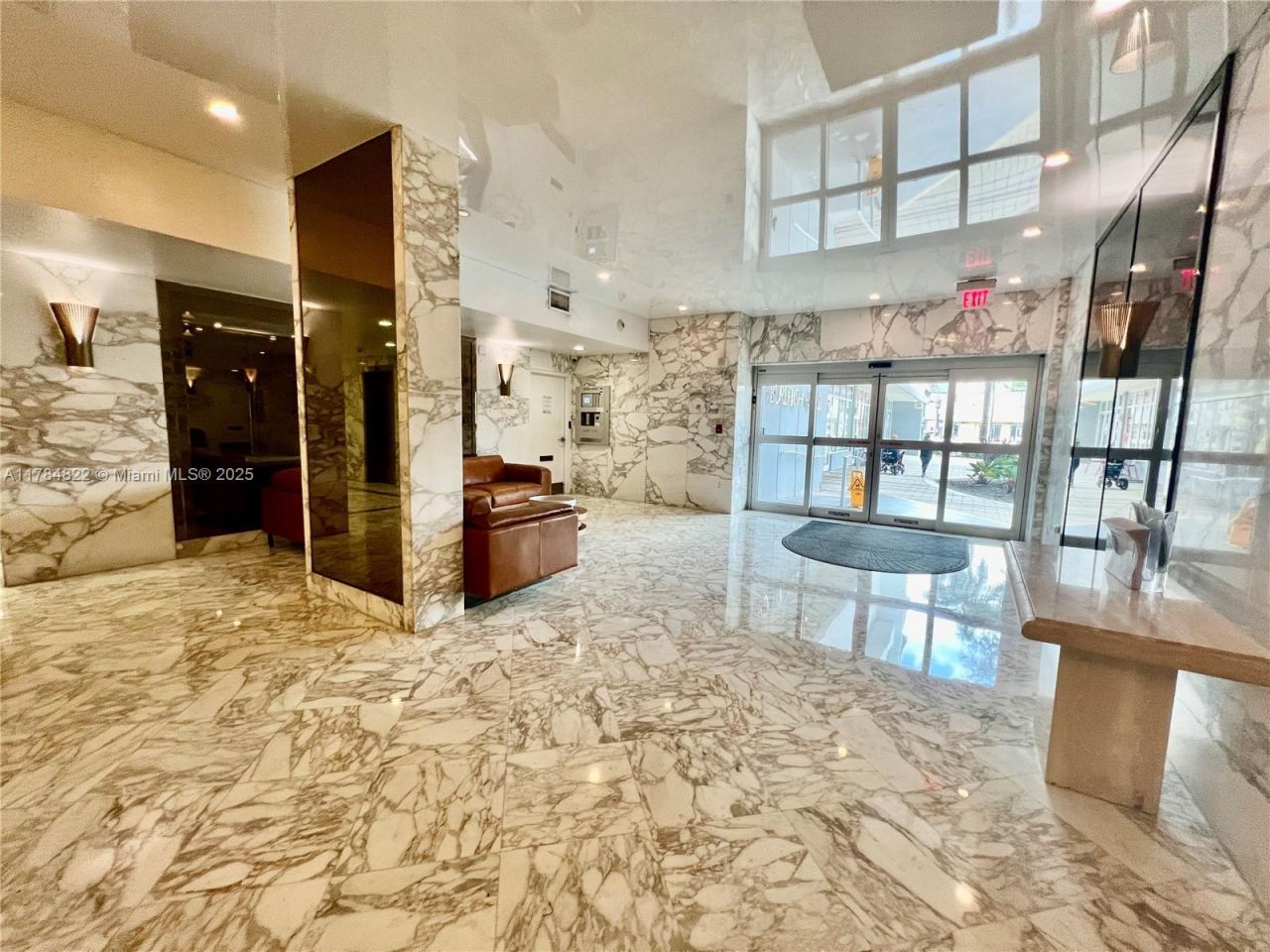 7135 Collins Ave, Unit 621, Miami Beach, FL 33141 Photo