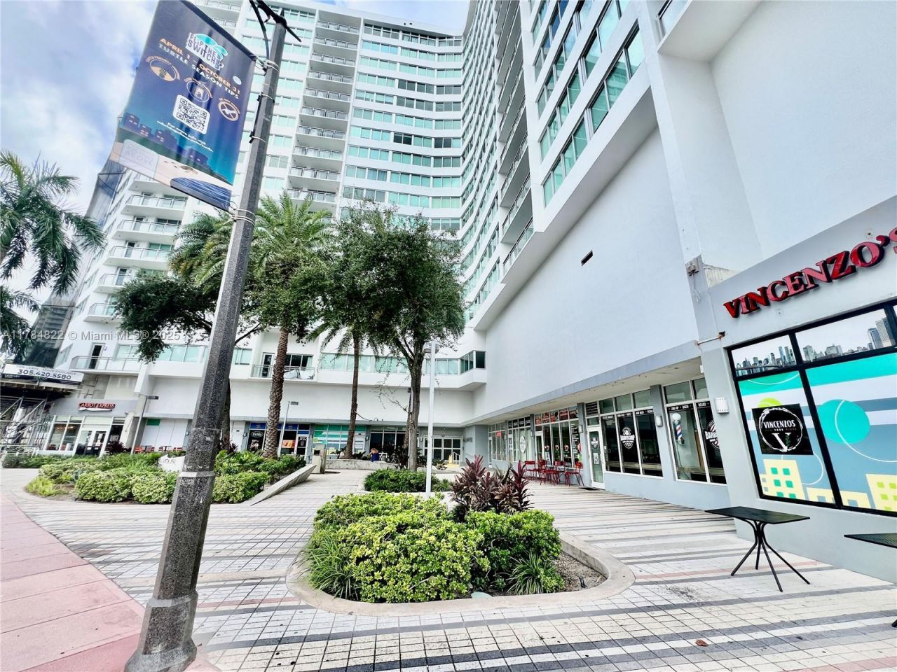 7135 Collins Ave, Unit 621, Miami Beach, FL 33141 Photo