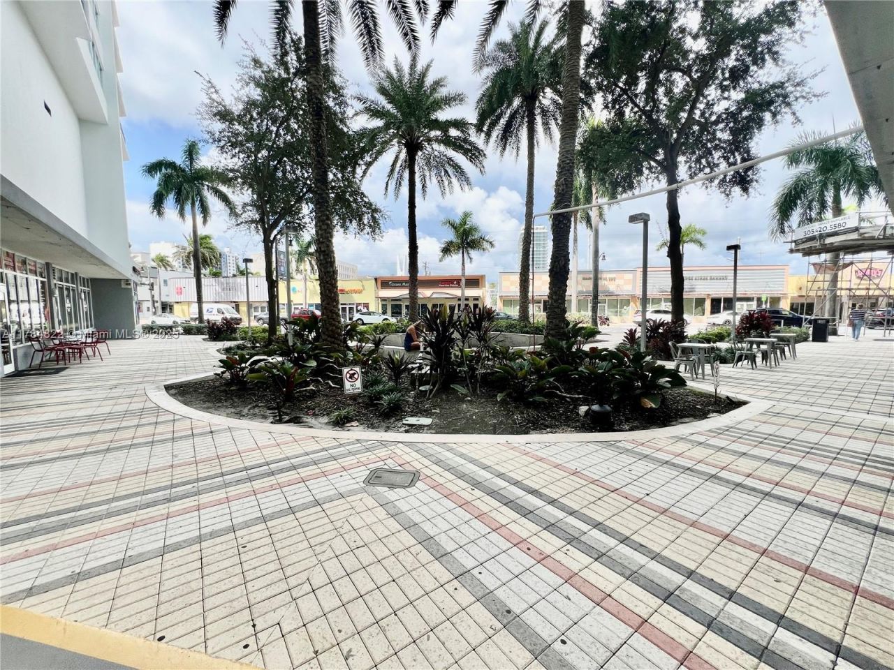 7135 Collins Ave, Unit 621, Miami Beach, FL 33141 Photo