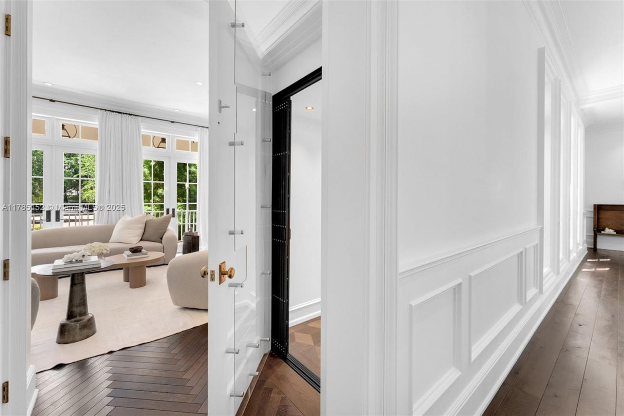 7393 SW 79th Ct, Miami, FL 33143 Photo