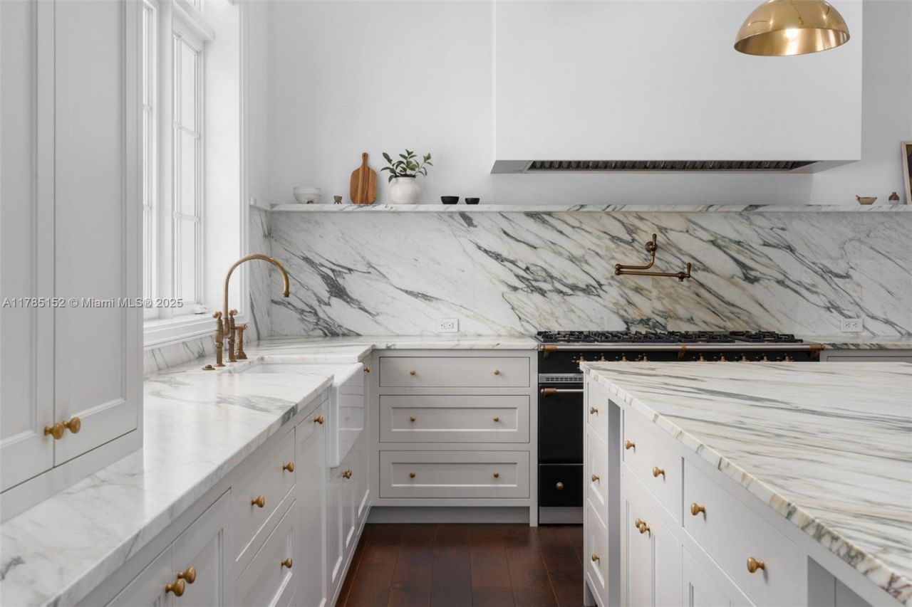 7393 SW 79th Ct, Miami, FL 33143 Photo