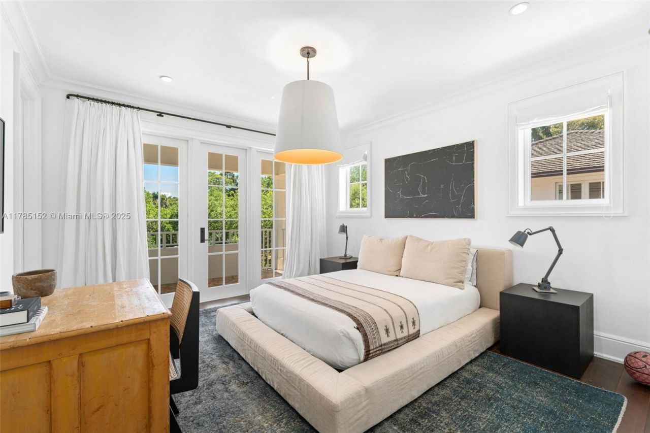 7393 SW 79th Ct, Miami, FL 33143 Photo