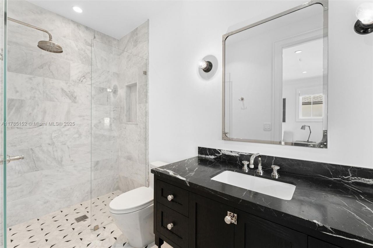 7393 SW 79th Ct, Miami, FL 33143 Photo