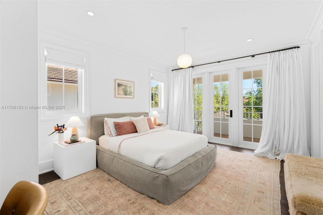 7393 SW 79th Ct, Miami, FL 33143 Photo