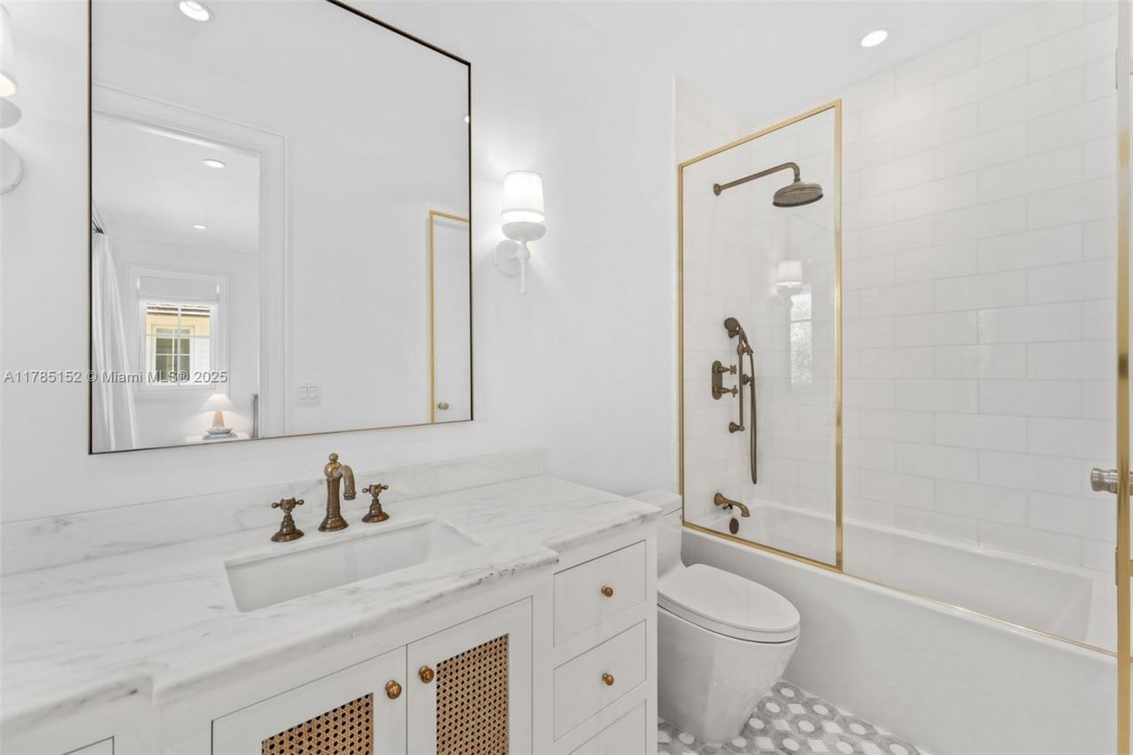 7393 SW 79th Ct, Miami, FL 33143 Photo