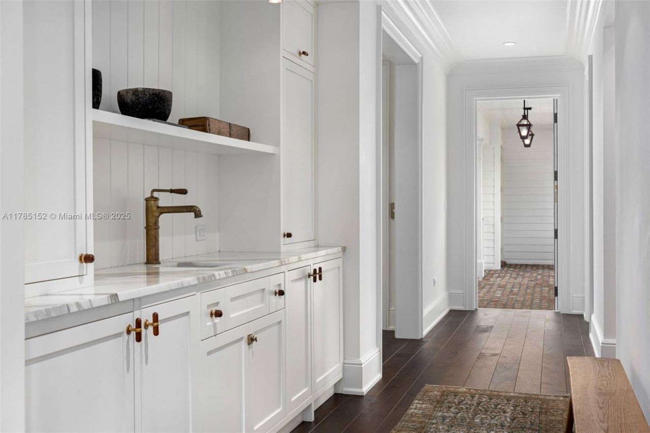 7393 SW 79th Ct, Miami, FL 33143 Photo