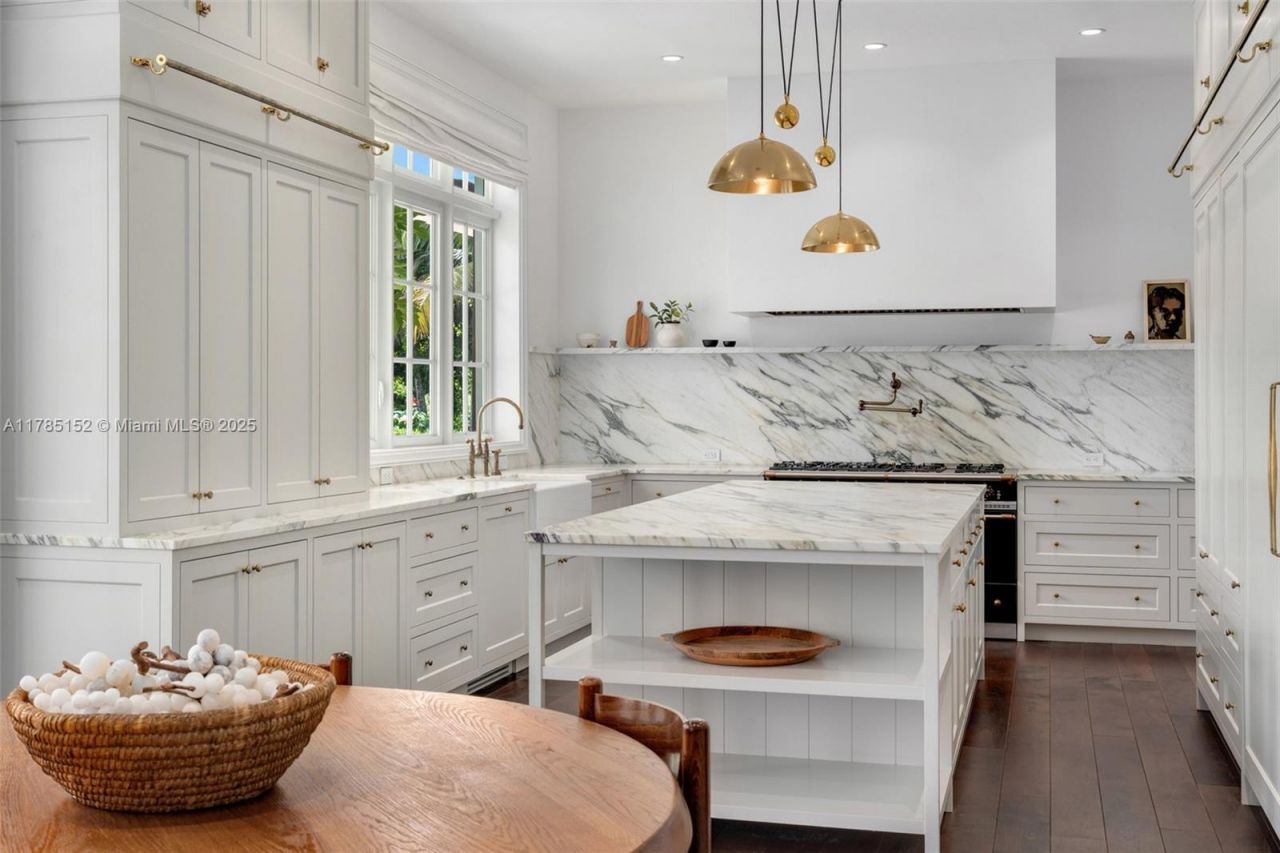 7393 SW 79th Ct, Miami, FL 33143 Photo