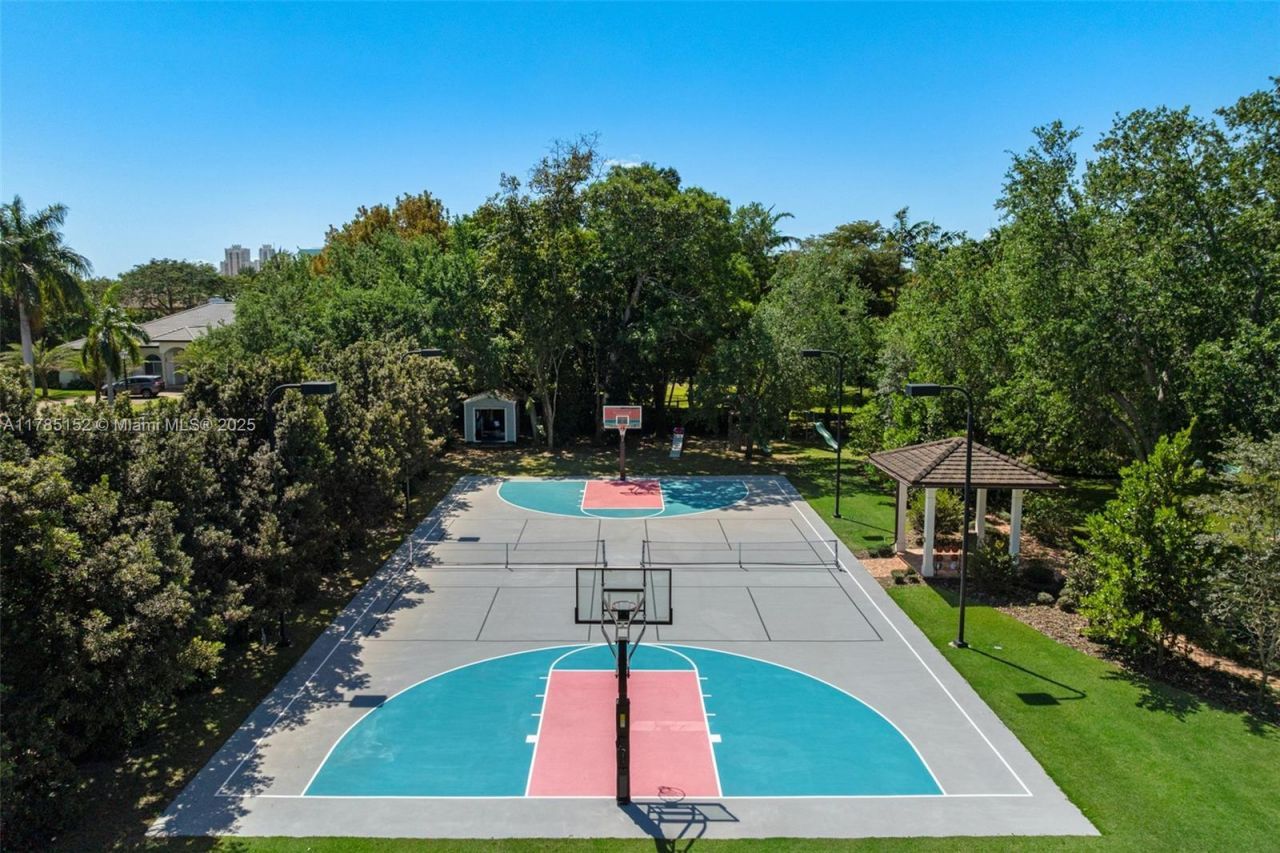 7393 SW 79th Ct, Miami, FL 33143 Photo