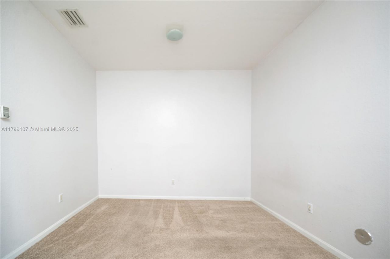 445 NE 21st Ave, Homestead, FL 33033 Photo