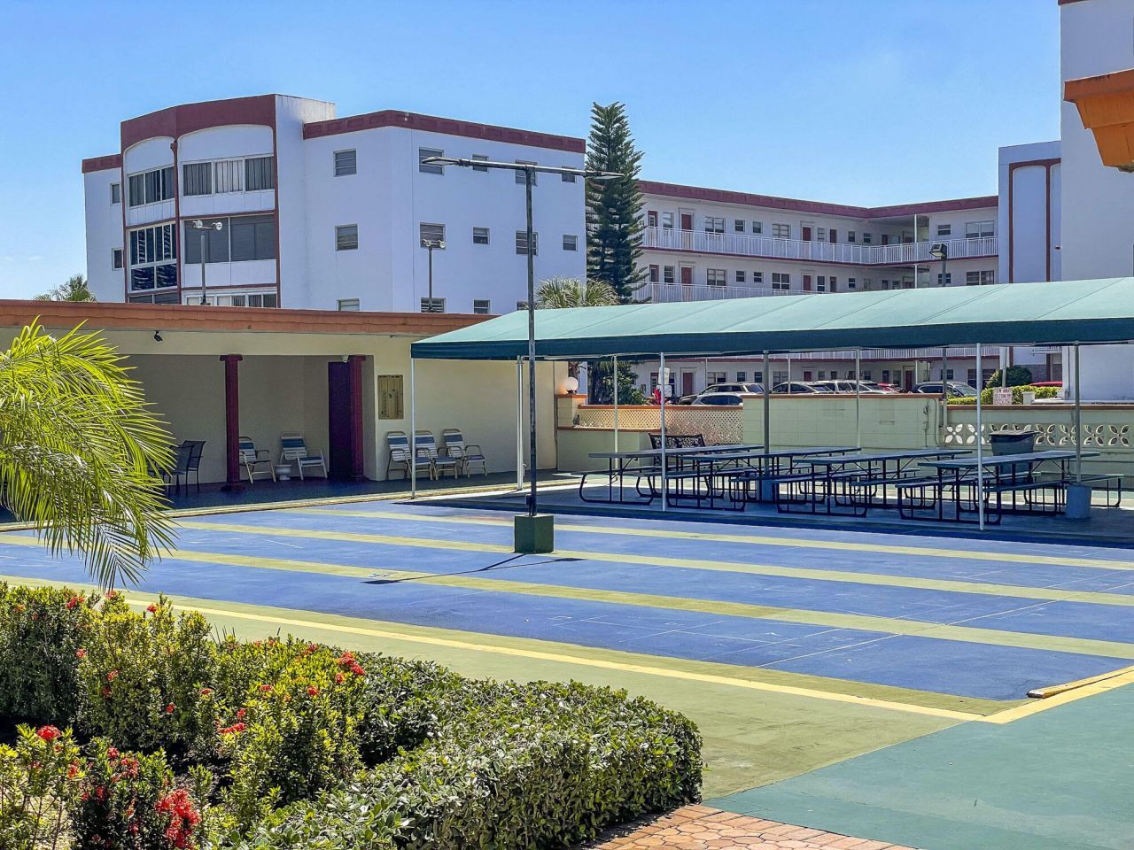 4281 NW 41st Street, Unit 320, Lauderdale Lakes, FL 33319 Photo