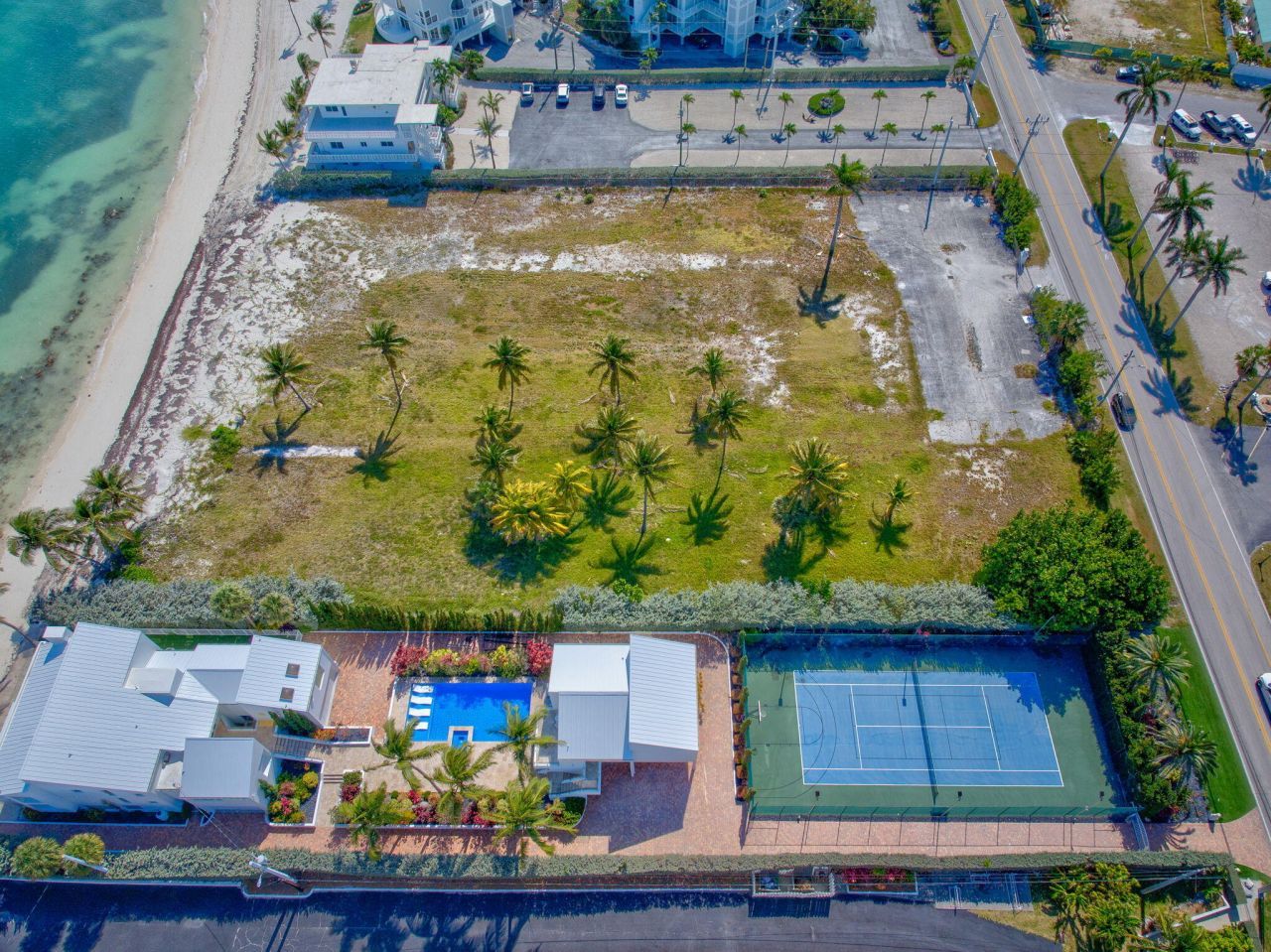 721 W Ocean Drive, Key Colony, FL 33051 Photo