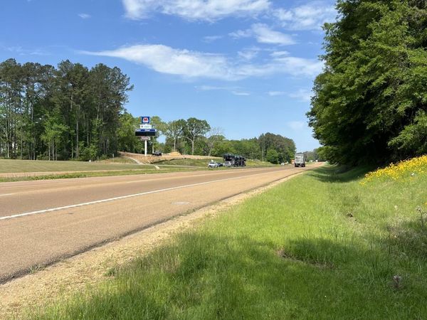 Hwy 49, D Lo, MS 39062