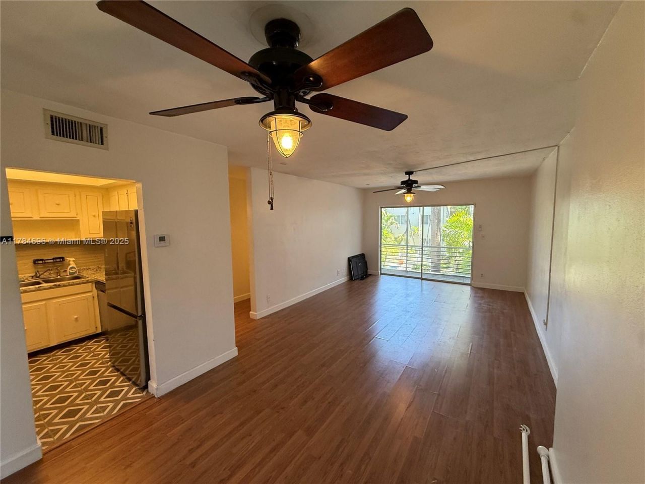 1535 SE 15th St, Unit 202, Fort Lauderdale, FL 33316 Photo