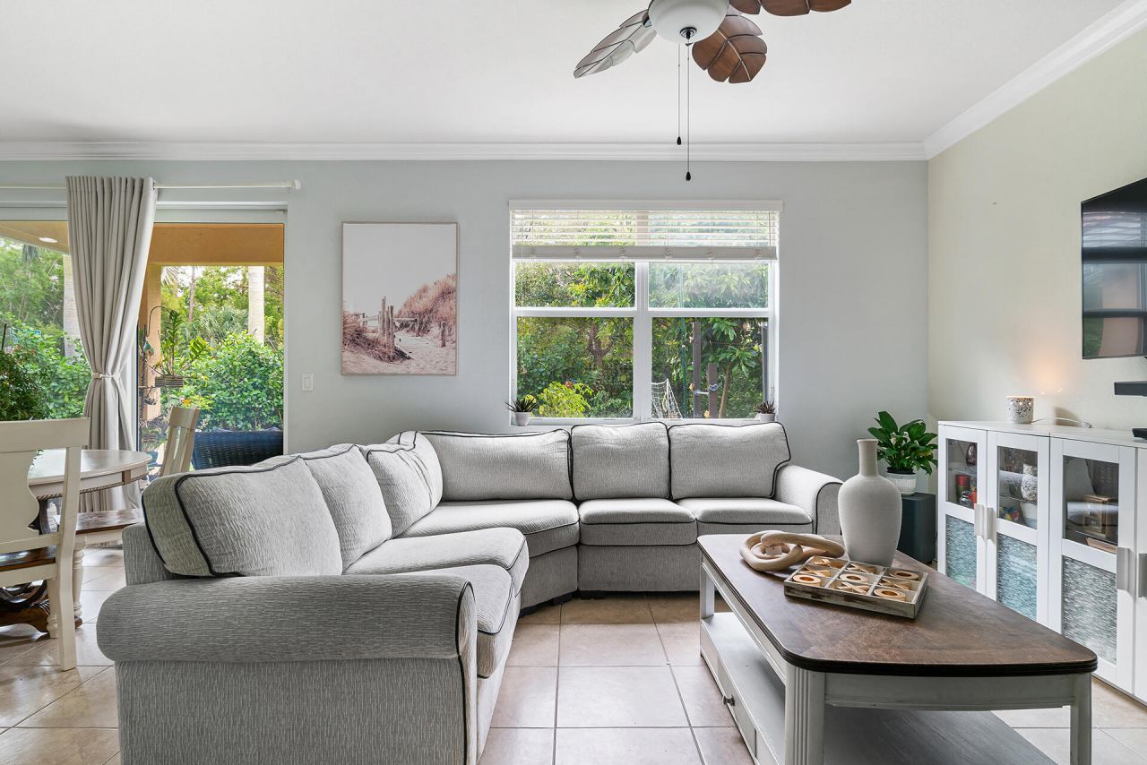 4725 Foxtail Palm Court, Greenacres, FL 33463 Photo