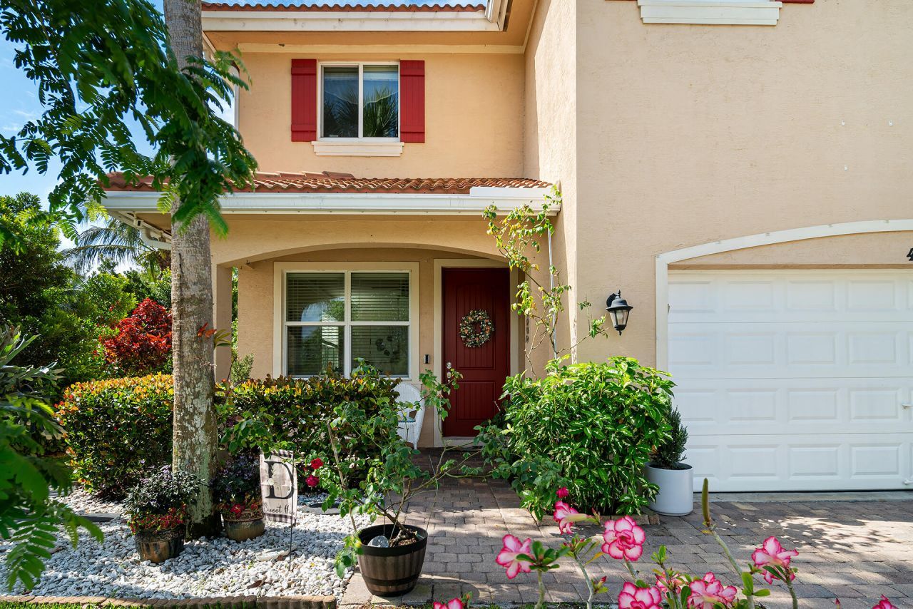 4725 Foxtail Palm Court, Greenacres, FL 33463 Photo