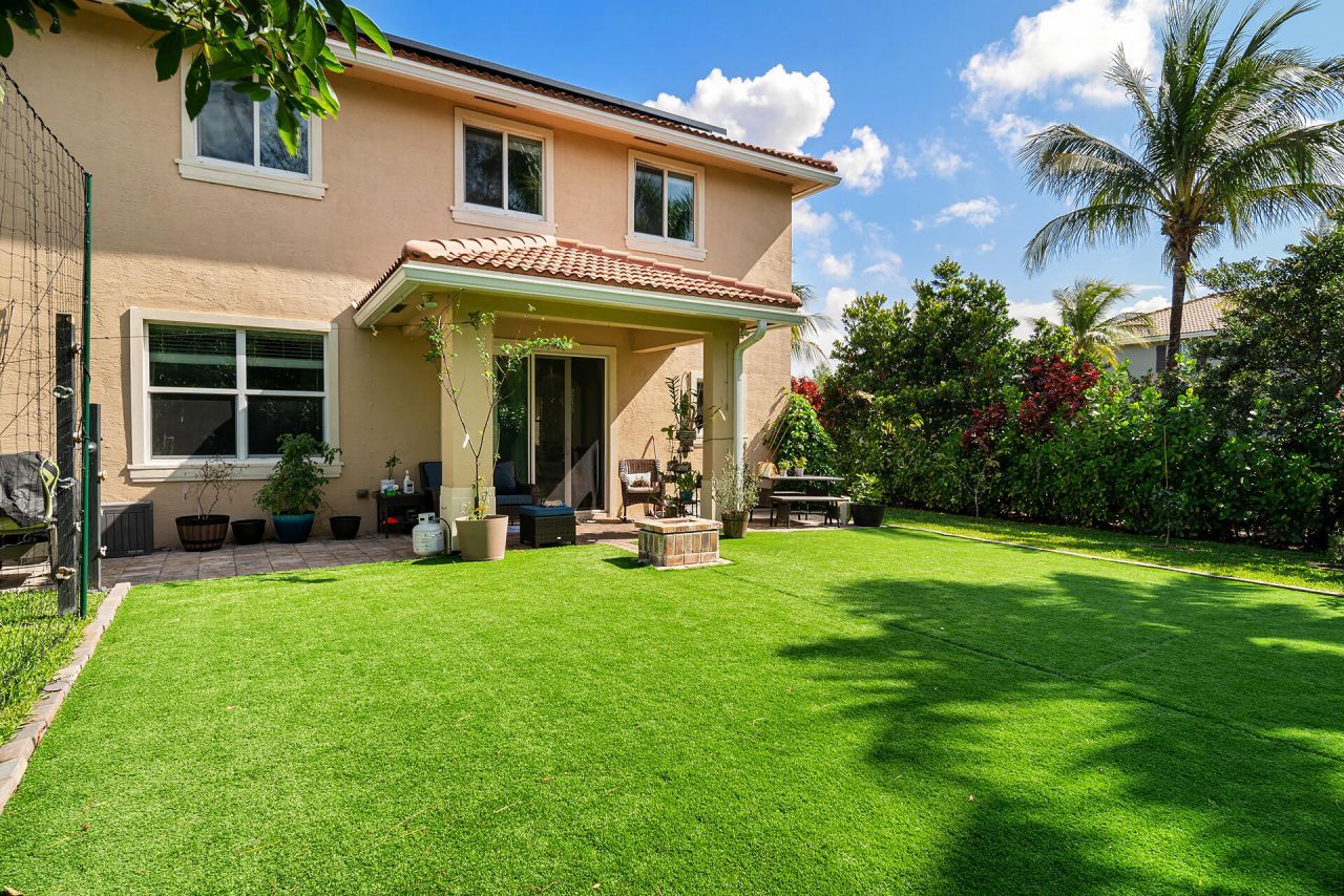 4725 Foxtail Palm Court, Greenacres, FL 33463 Photo