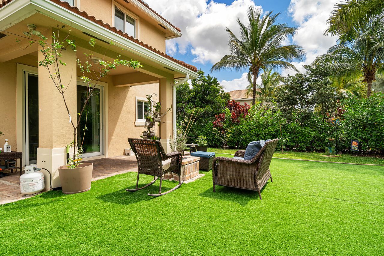 4725 Foxtail Palm Court, Greenacres, FL 33463 Photo