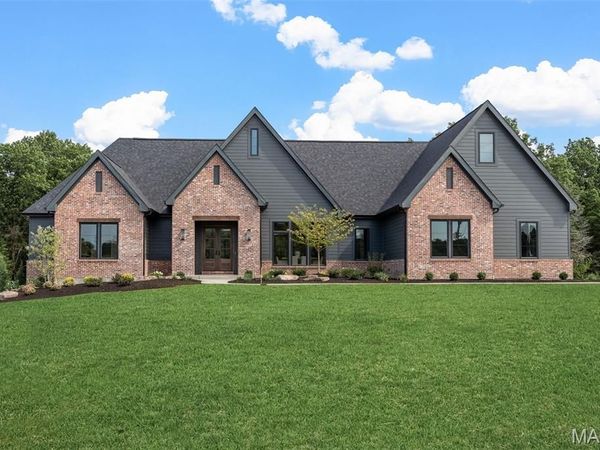 116 Lonesome Dove Way, Foristell, MO 63348