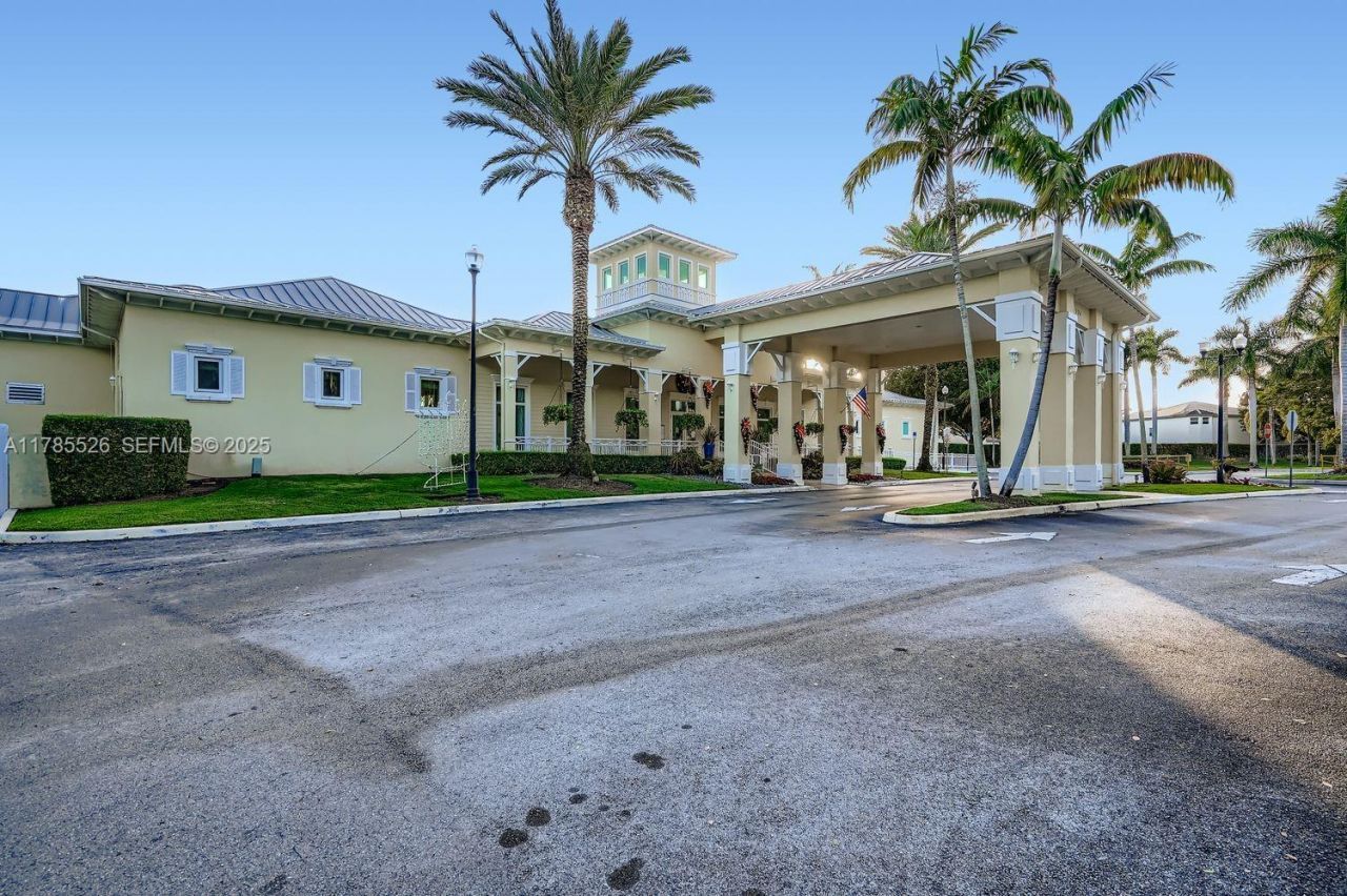 146 NE 36th Ter, Homestead, FL 33033 Photo