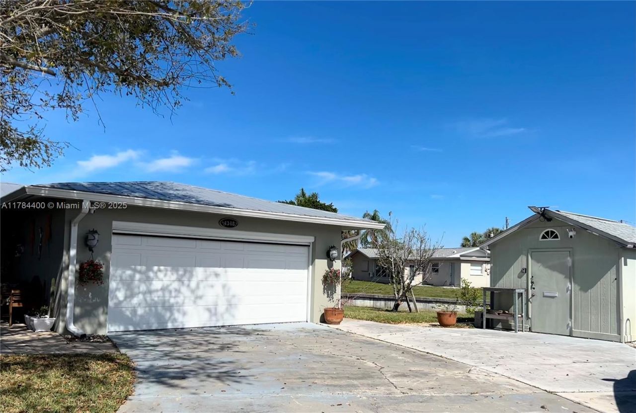 4348 S Atlantic Cir, Fort Myers, FL 33903 Photo