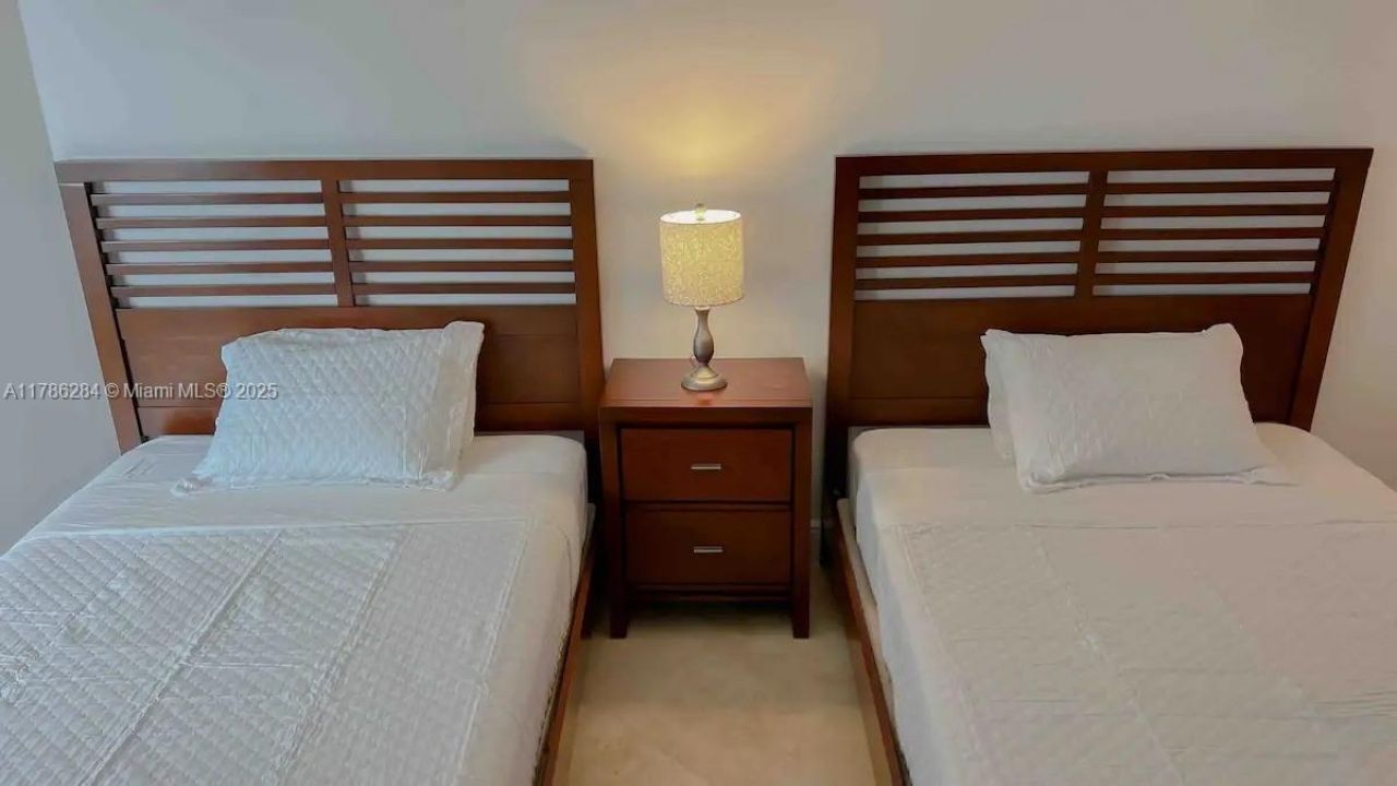 1717 N Bayshore Dr, Unit A-2741, Miami, FL 33132 Photo