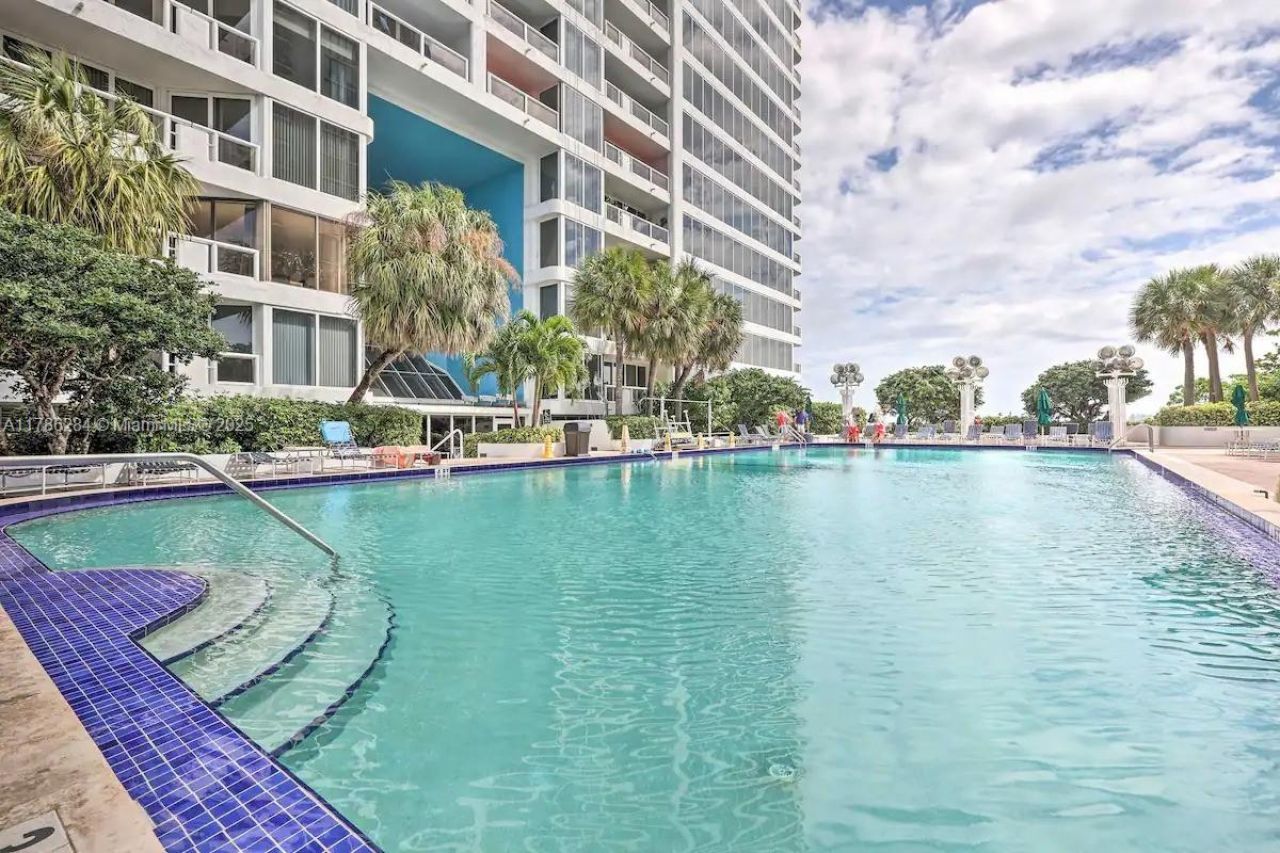 1717 N Bayshore Dr, Unit A-2741, Miami, FL 33132 Photo