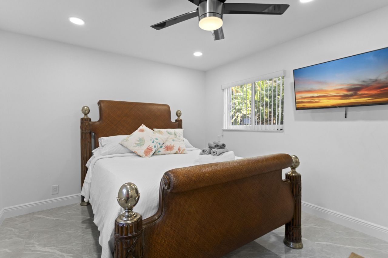 1640 Washinghton Street, Hollywood, FL 33020 Photo