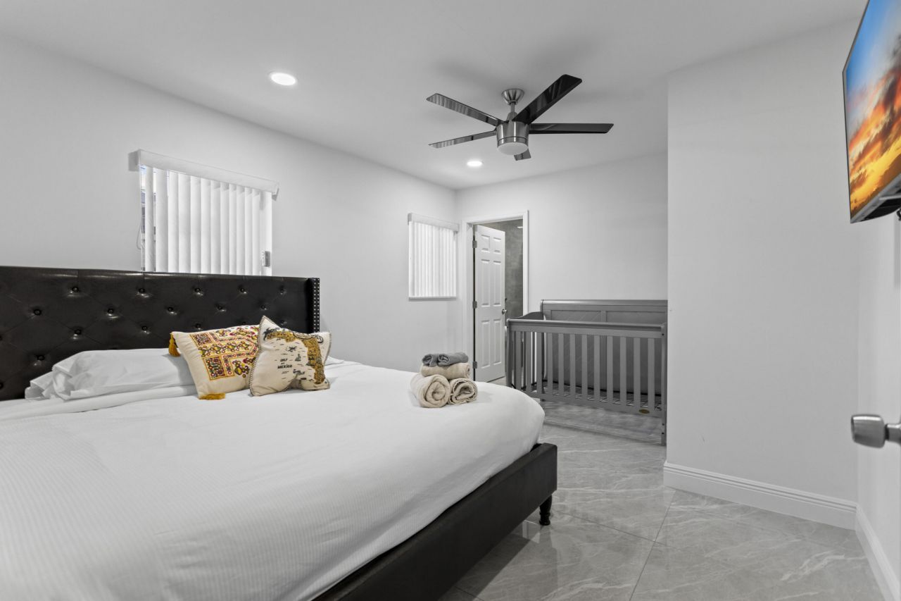 1640 Washinghton Street, Hollywood, FL 33020 Photo