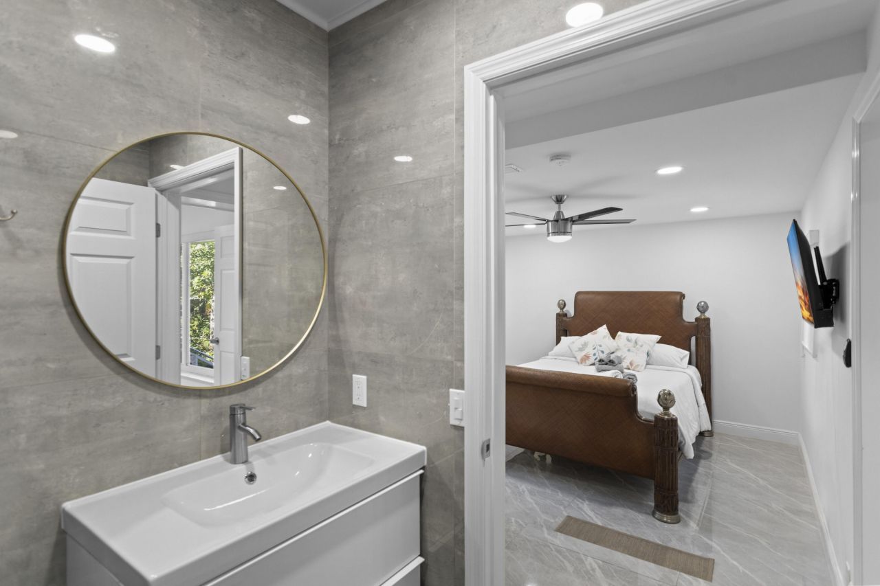 1640 Washinghton Street, Hollywood, FL 33020 Photo