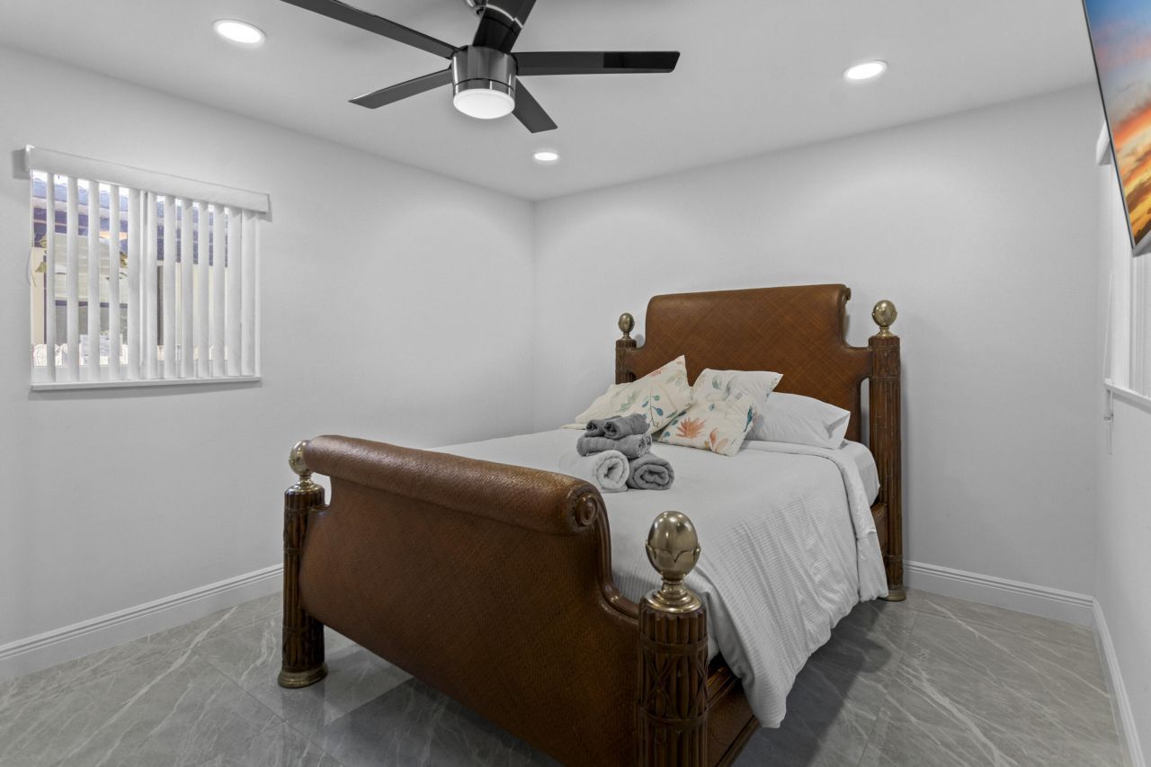 1640 Washinghton Street, Hollywood, FL 33020 Photo