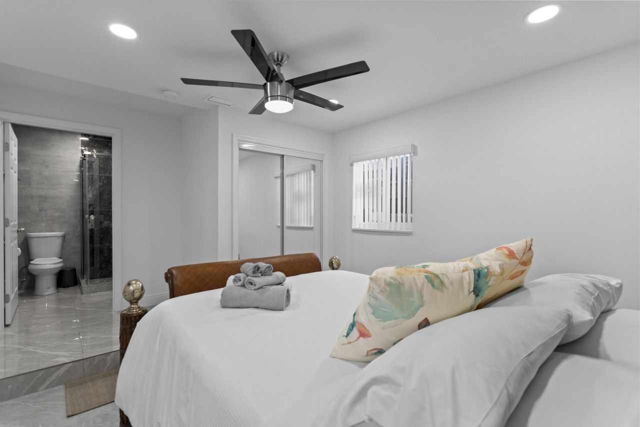 1640 Washinghton Street, Hollywood, FL 33020 Photo