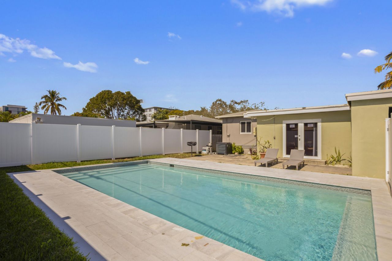 1640 Washinghton Street, Hollywood, FL 33020 Photo