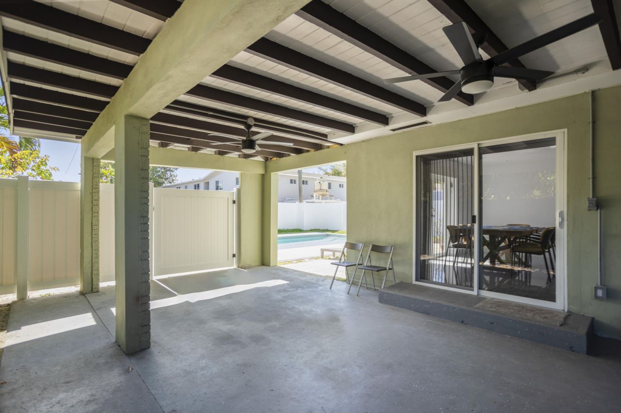 1640 Washinghton Street, Hollywood, FL 33020 Photo