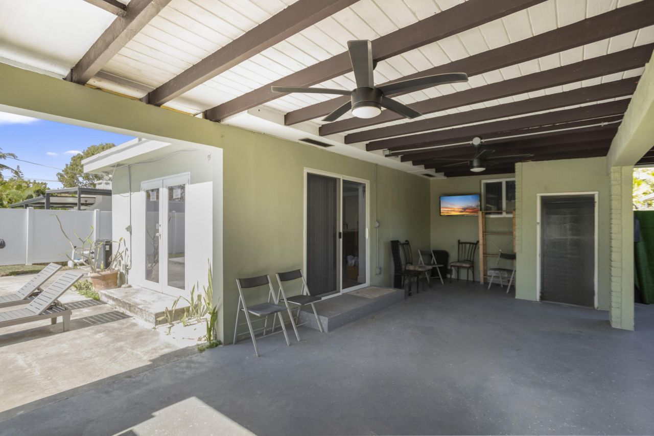 1640 Washinghton Street, Hollywood, FL 33020 Photo