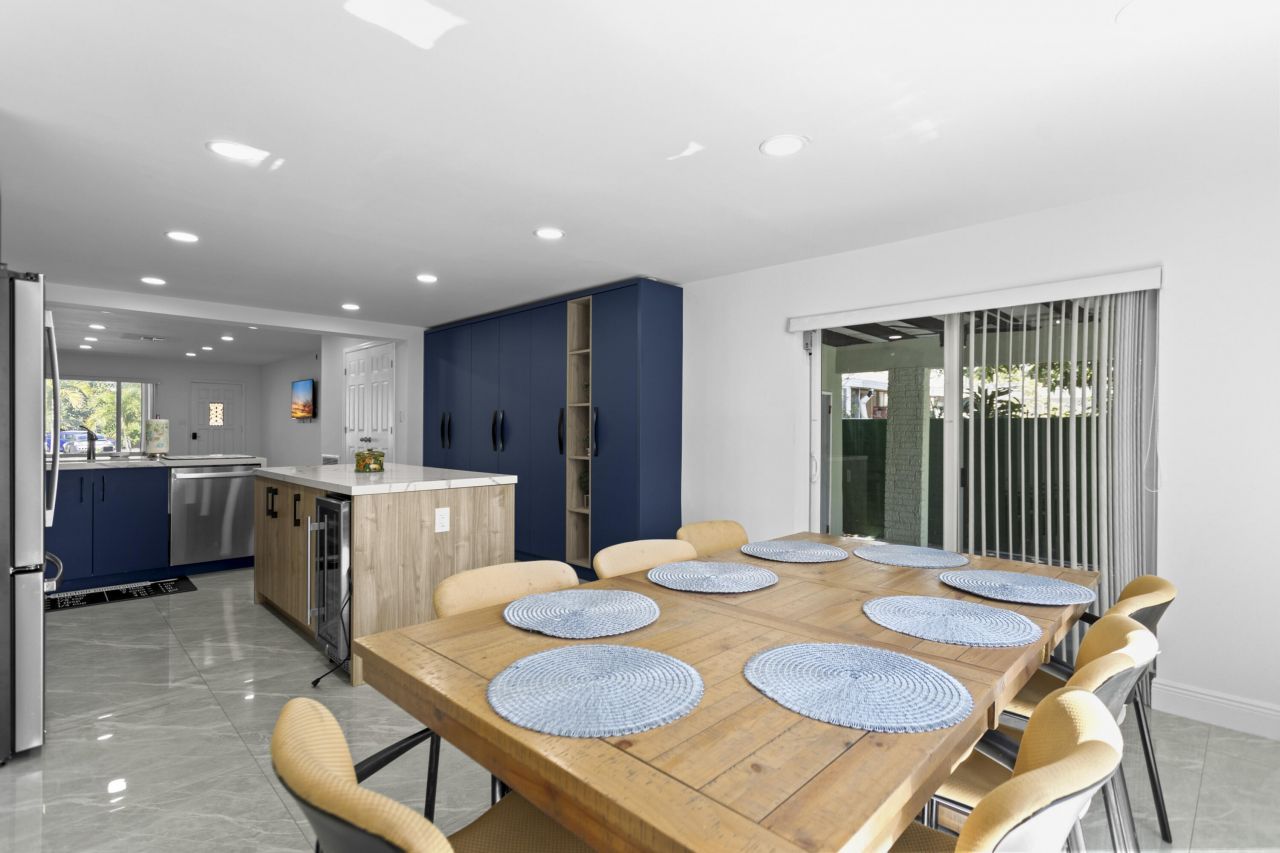 1640 Washinghton Street, Hollywood, FL 33020 Photo